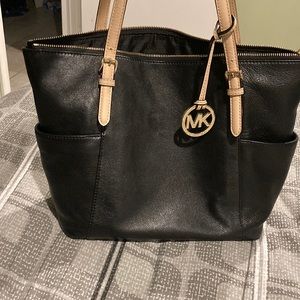 Michael Kors tote